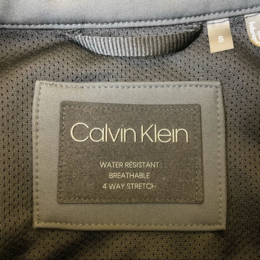 Calvin Klein Soft Shell 4-Way Stretch Jacket - Picture 5 of 9